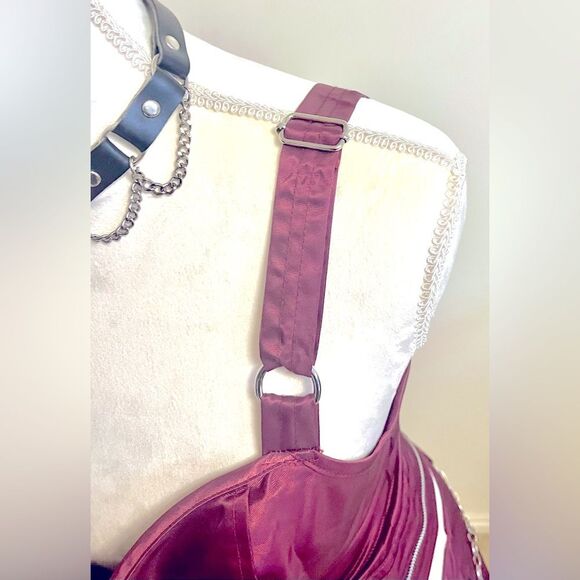 Vintage Lip Service Burgundy Skirt with Cargo Pockets & Top Set SZ Large - Picture 10 of 11